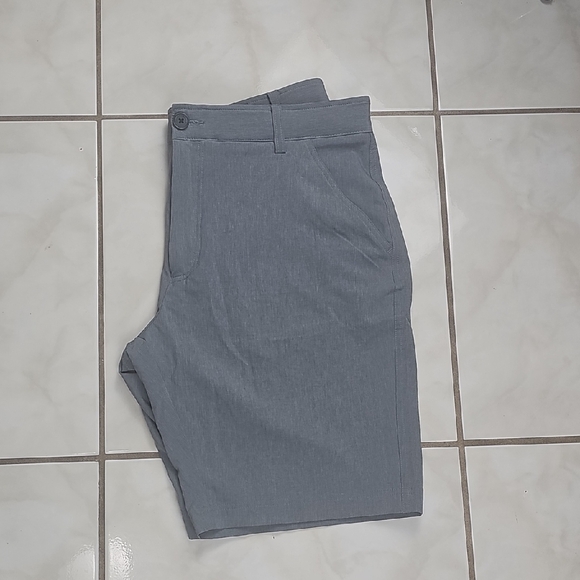 Calvin Klein Golf Mens Short Pants Size 36 - Picture 3 of 10